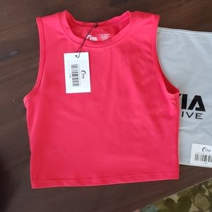 ZYIA Stronger High Neck Crop Tank RED